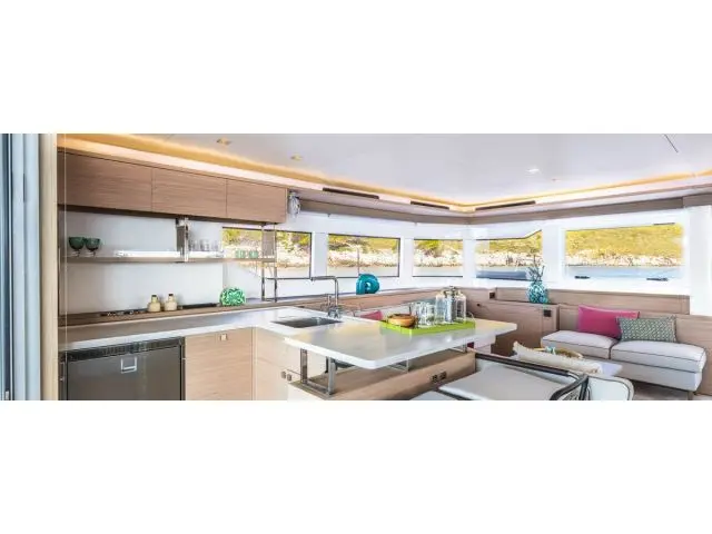 Scialai - FIRST CLASS