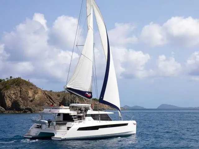 Moorings 5000-5 Crewed
