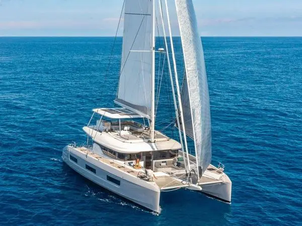 Montecristo (GND) - FIRST CLASS — Lagoon 60