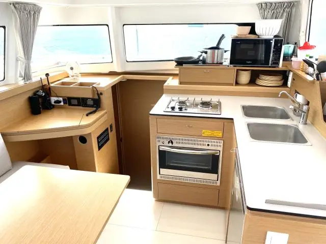 OLOKUM Mallorca BAREBOAT