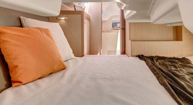Sunsail 31 Classic