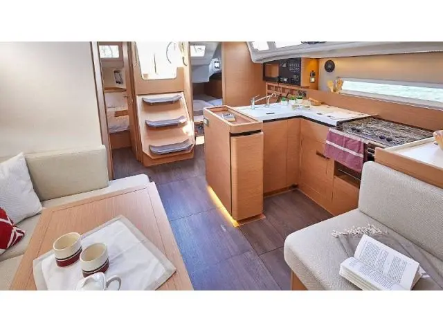 Sunsail 410 Classic — Sun Odyssey 410